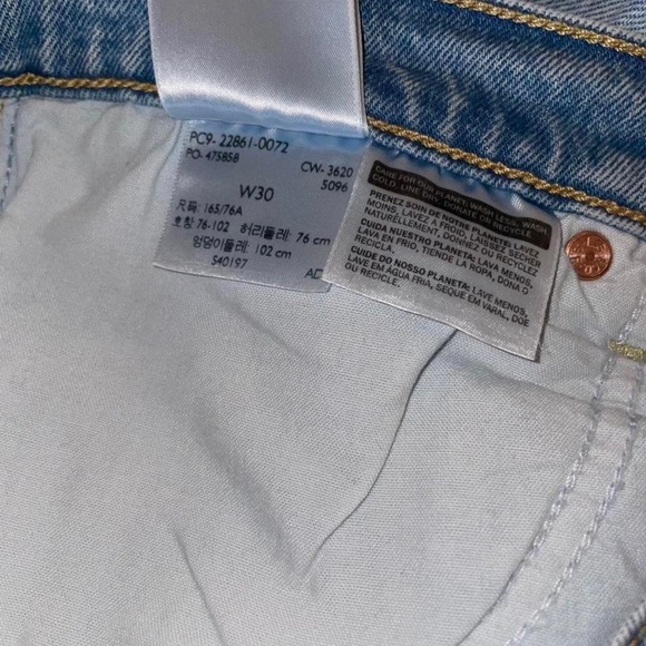 Levi’s Wedgie Jeans - Picture 3 of 4